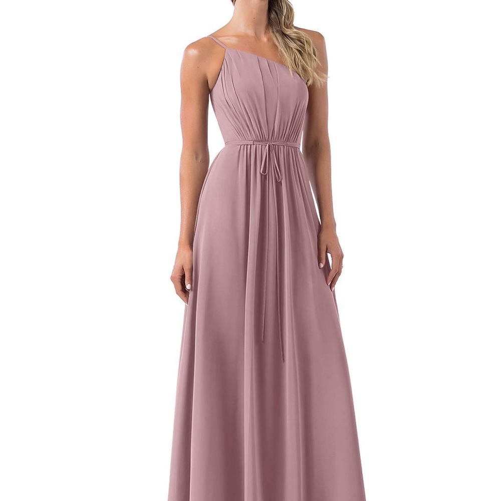 Azazie Hoya dusty rose bridesmaid dress size A12. Worn once. Hemmed to fit 5’1”
